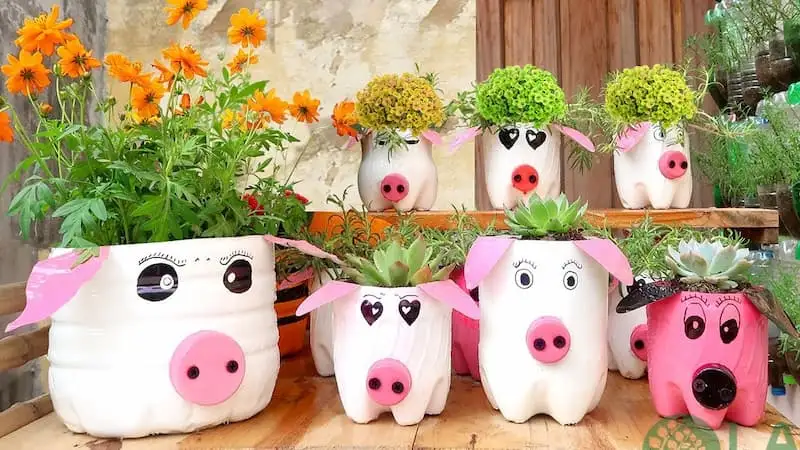 Hướng dẫn từng bước cách làm chậu hoa từ vỏ chai nhựa
