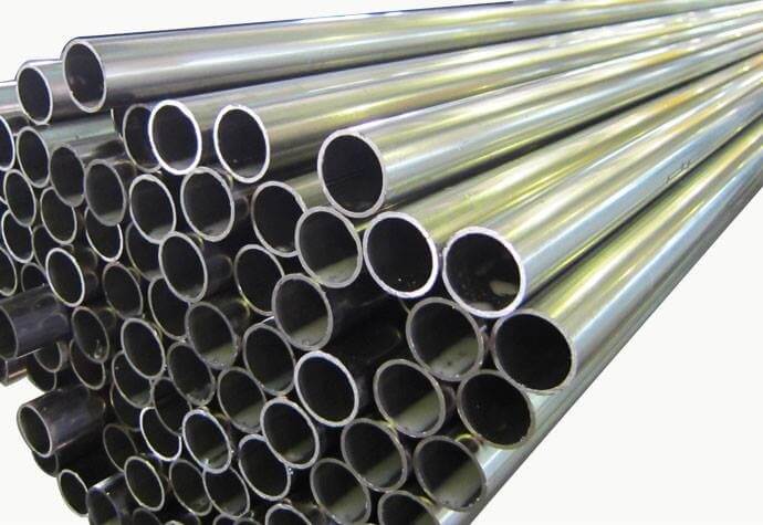 Thép được cấu tạo từ nhiều thành phần kim loại