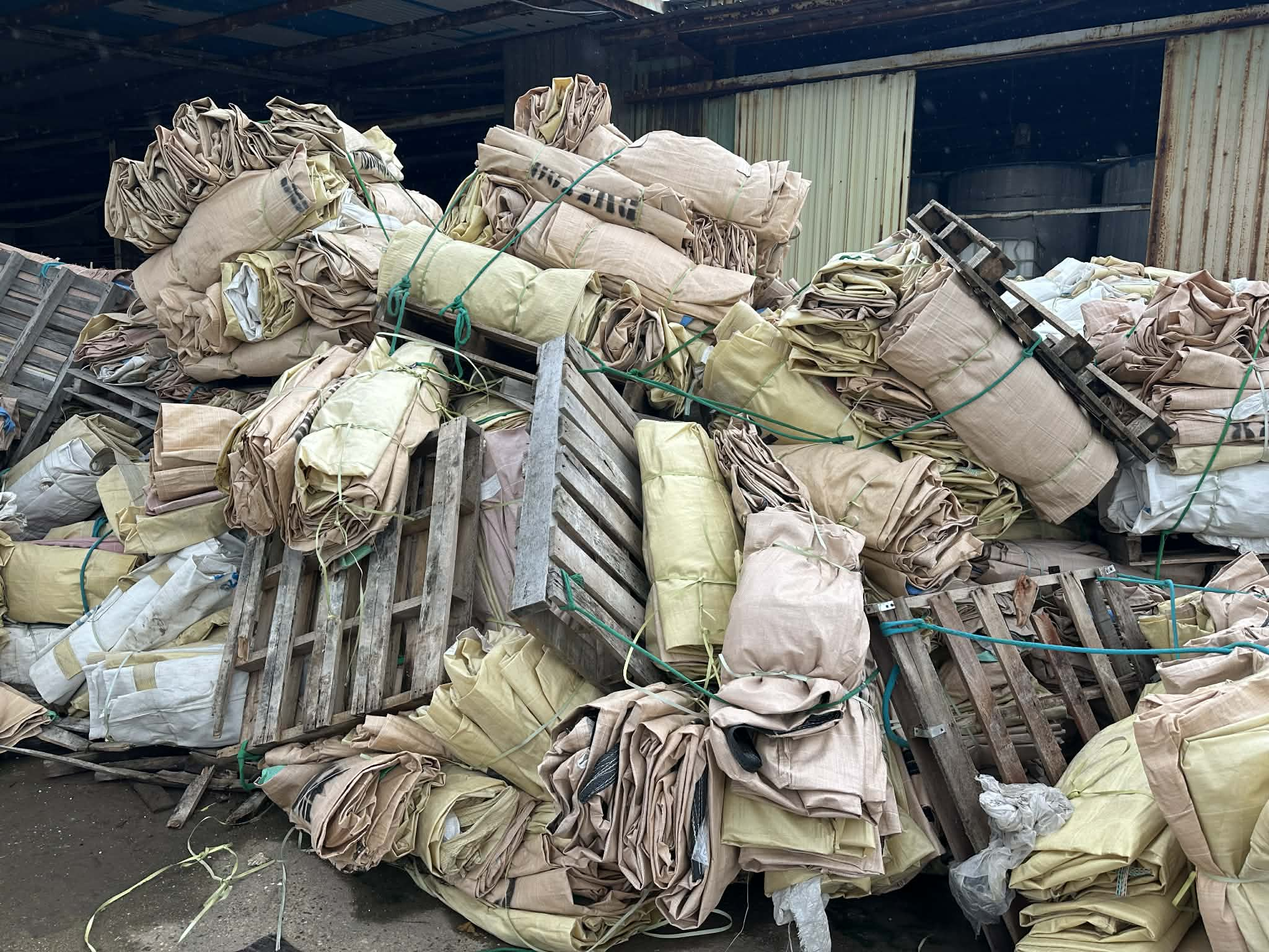 Kinh nghiệm bán phế liệu nhận giá cao tại Tuy Hòa
